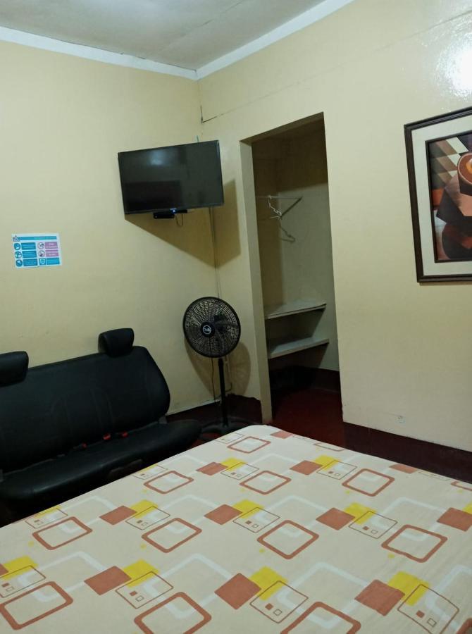 Hostal Virrey & Tours Trujillo Kültér fotó